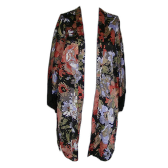 SEE YOU MONDAY Robe, S, Open front, Floral print, Kimono - Picture 7 of 10